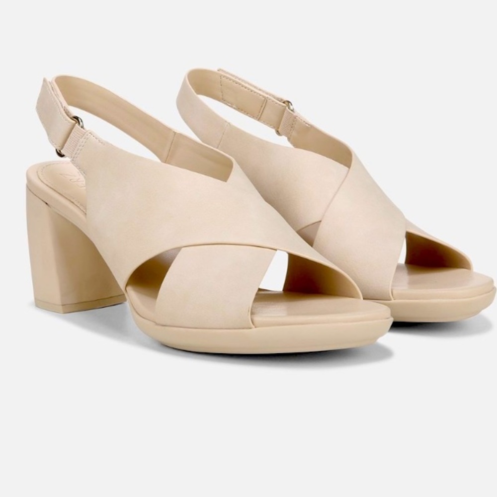 Naturalizer Beige Slingback Block Heel Sandals
